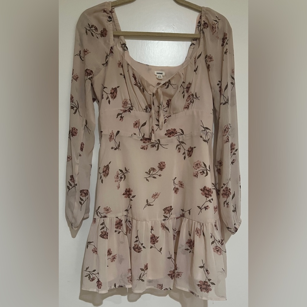 Women’s Garage Pale Pink Tag Detail